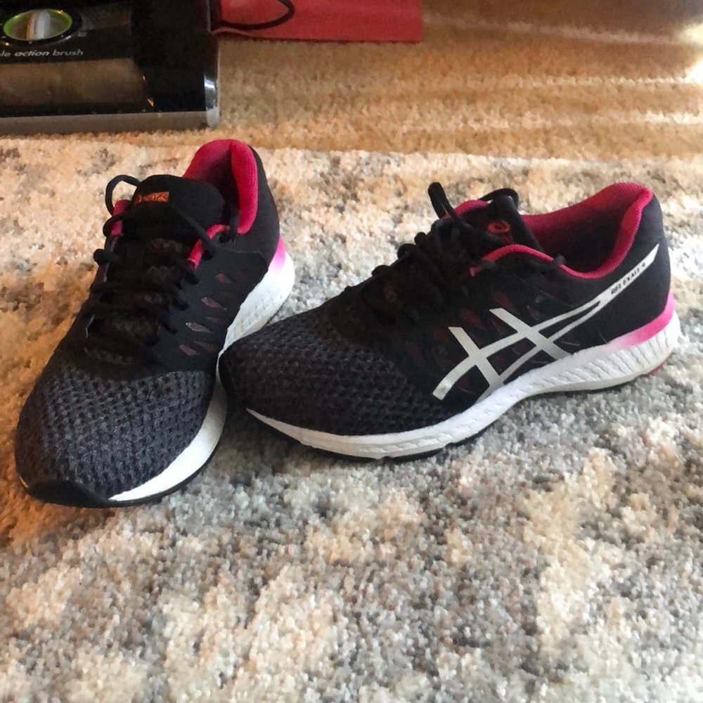 ASICS Gel-Exalt 4 shoes